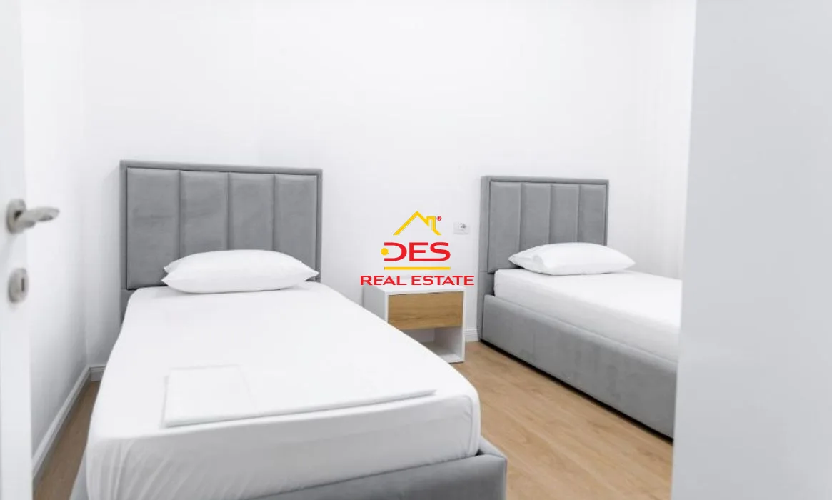 JEPET ME QIRA APARTAMENT 2+1 NË LUNGOMARE ,VLORË 📍 Pranë Hotel Patio
