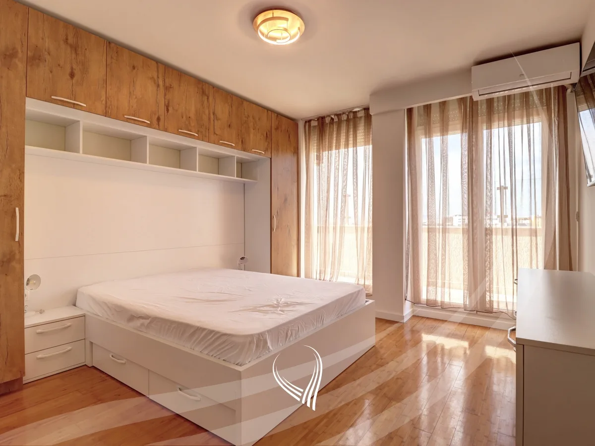 Penthouse 232m2 në shitje në lagjen Arbëria – Dragodan