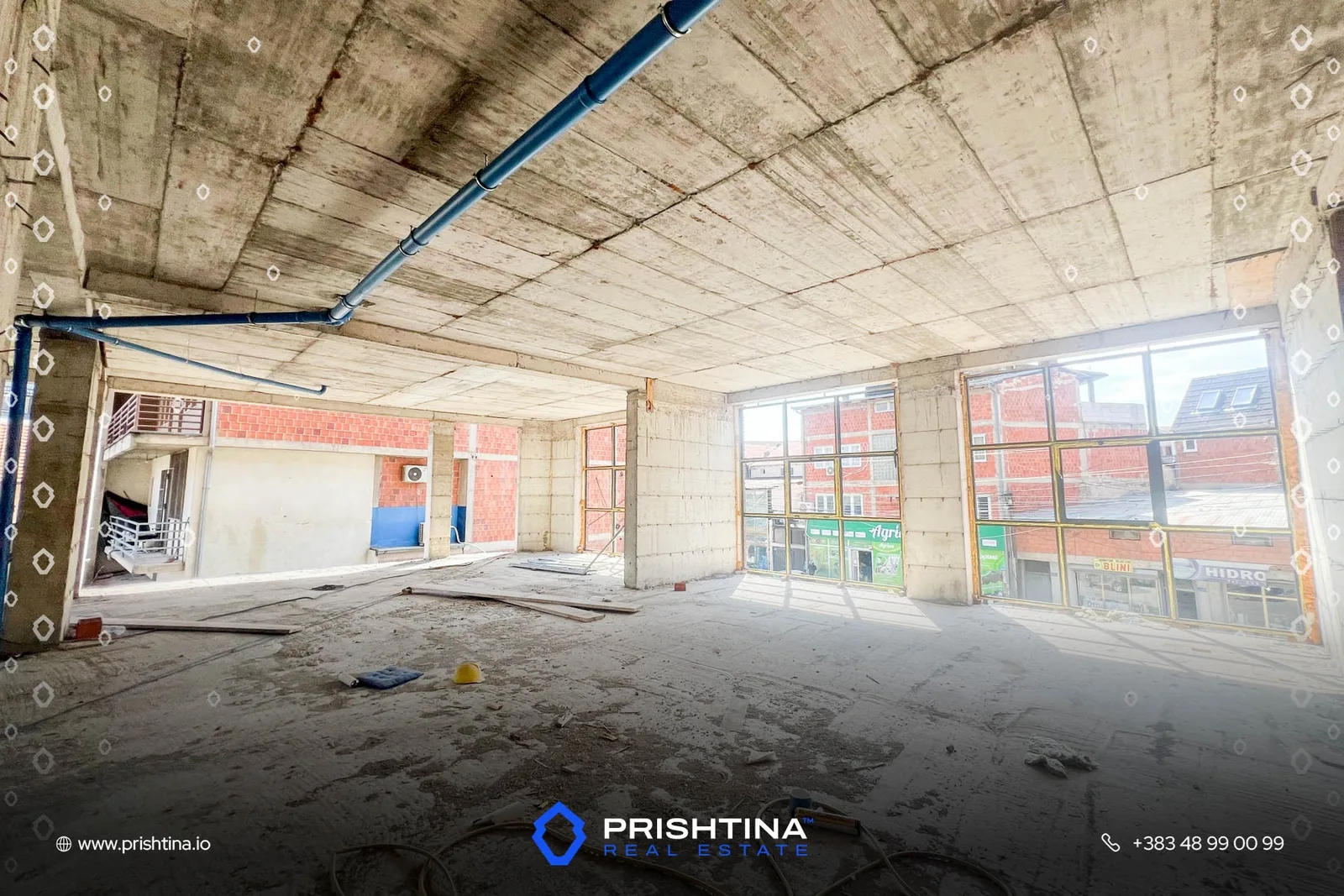 Lokal në #shitje 293m² në Tophane