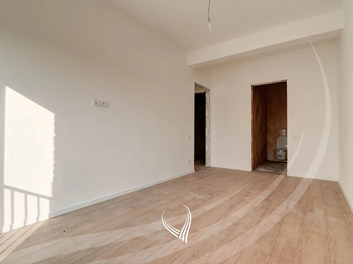 Banesë me 4 dhoma gjumi në shitje në lagjen Veternik - Gate Residence