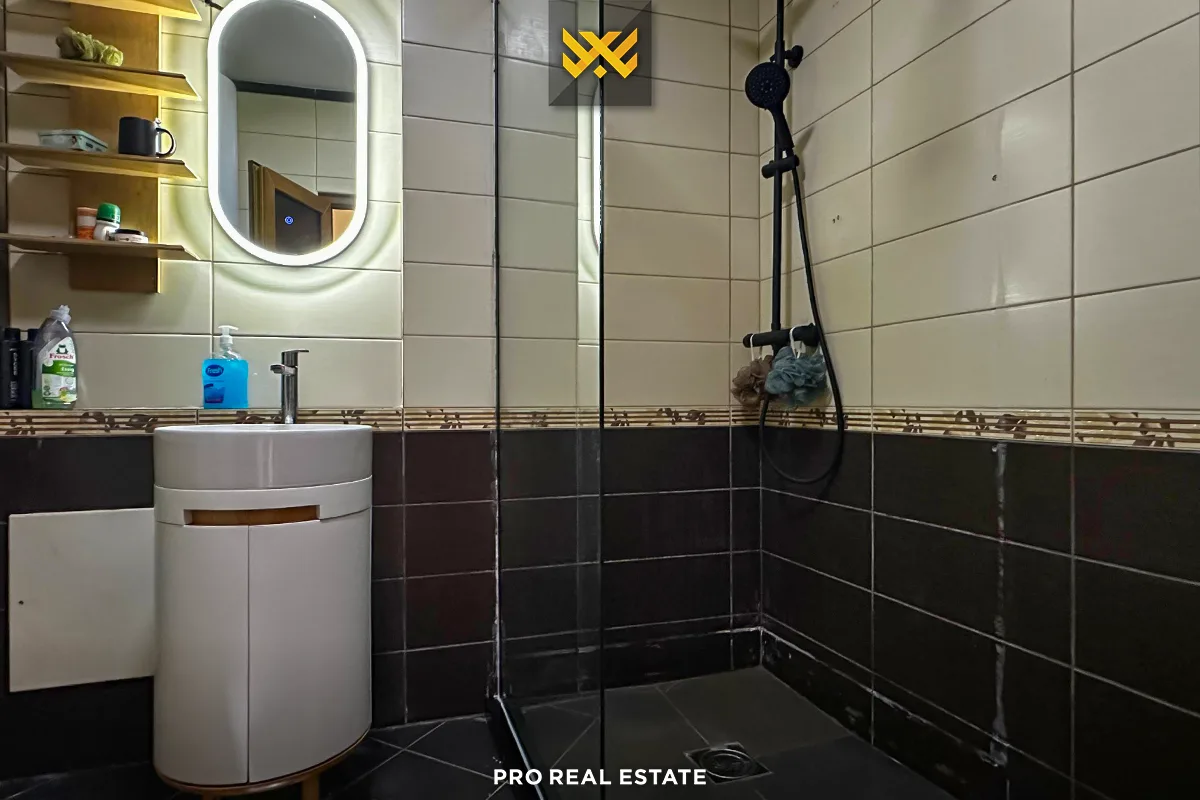 Banesë 77m² me #QIRA në Qendër