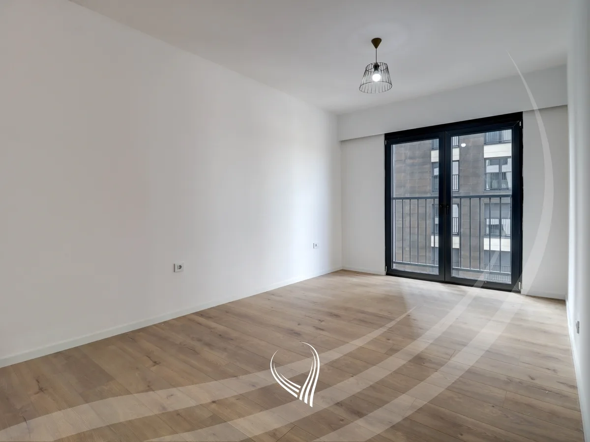 Zyre me 4 dhoma pune me qira në lagjen Lakrishte – Prime Residence 3