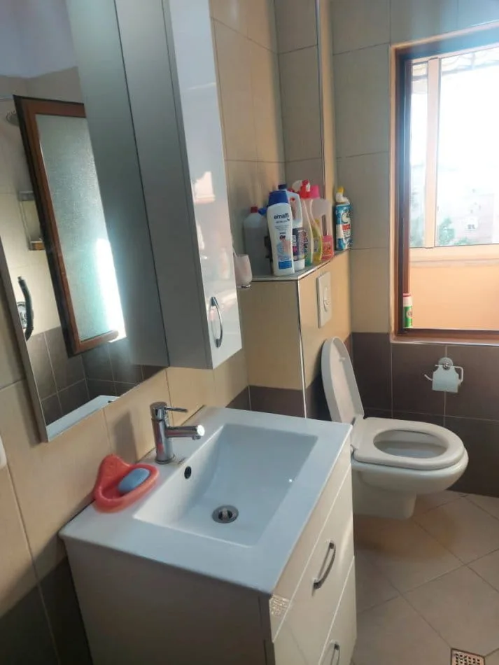 Apartament Ne Shitje 2+1 Tek Varri i Bamit (ID B121188) Tirane.