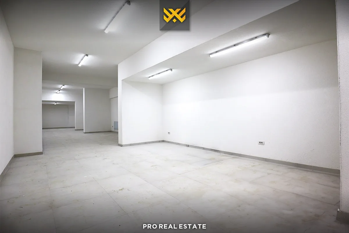 Lokal 140.8m² për #SHITJE në Aktash.