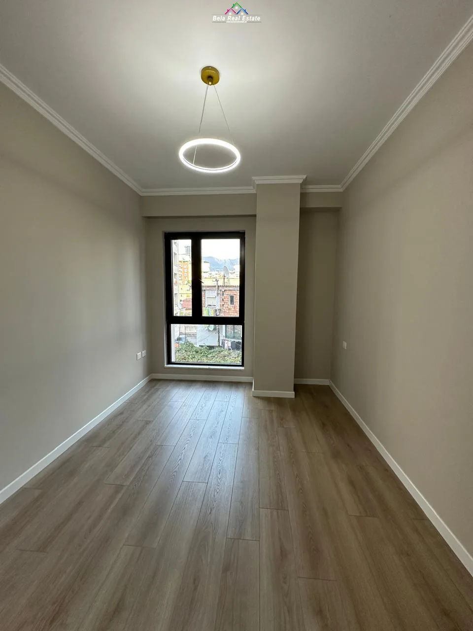 Zyre Me Qera ne Myslym Shyri (ID BZ2566) Tirane.