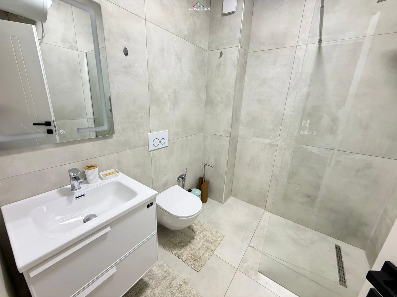Apartament Me Qera 2+1 tek Rruga e Durresit (ID B2201861) Tirane
