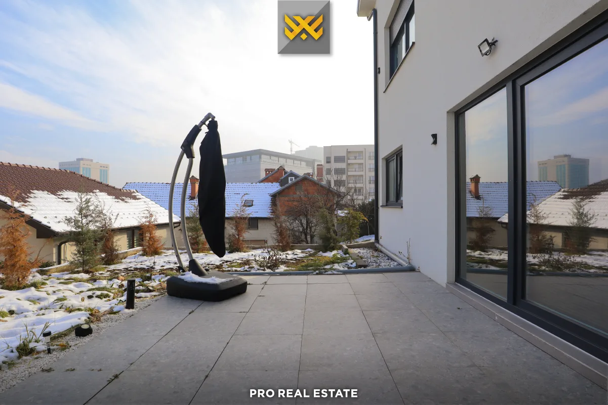 Objekt 340m² me #QIRA në Dragodan.
