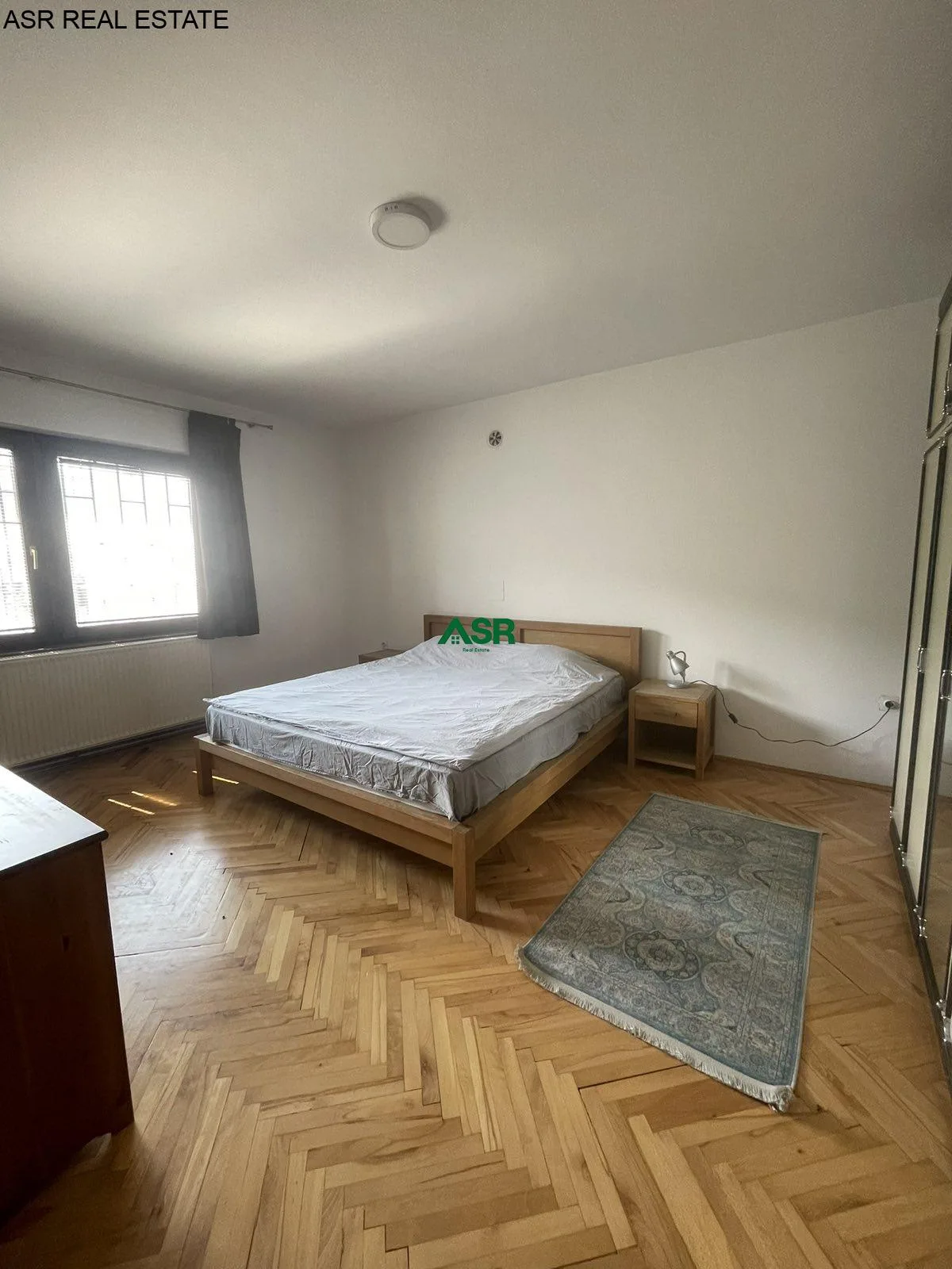 Ofrohet SHTEPIA per SHITJE në lagjen SOFALI