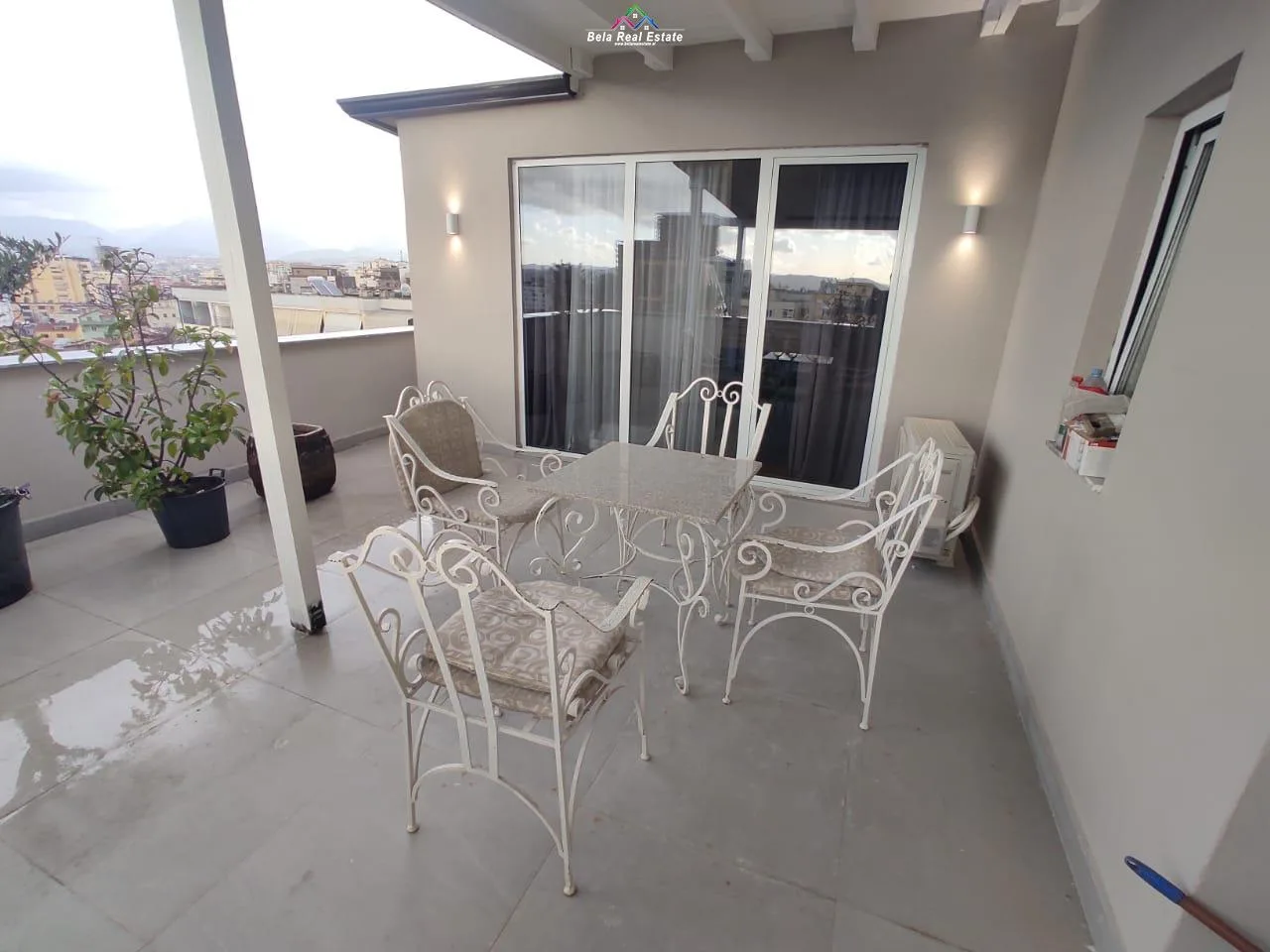 Apartament 2+1 Me Qera Tek Rruga e Kavajes (ID B220728) Tirane.