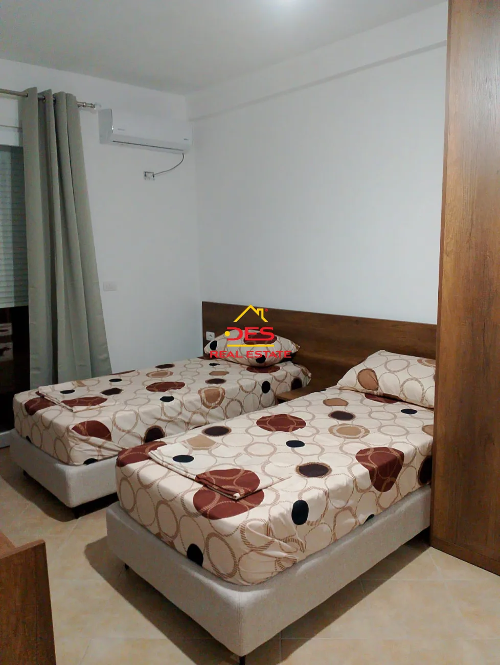 Jepet me qira garsoniere në fillim të plazhit të vjetër ,vlorë