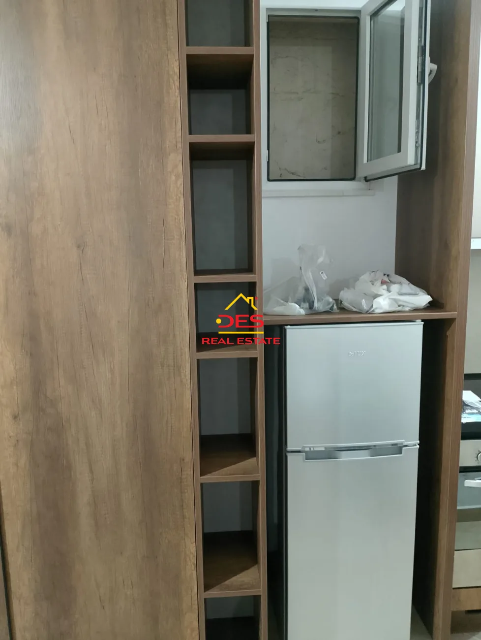 Jepet me qira garsoniere në fillim të plazhit të vjetër ,vlorë
