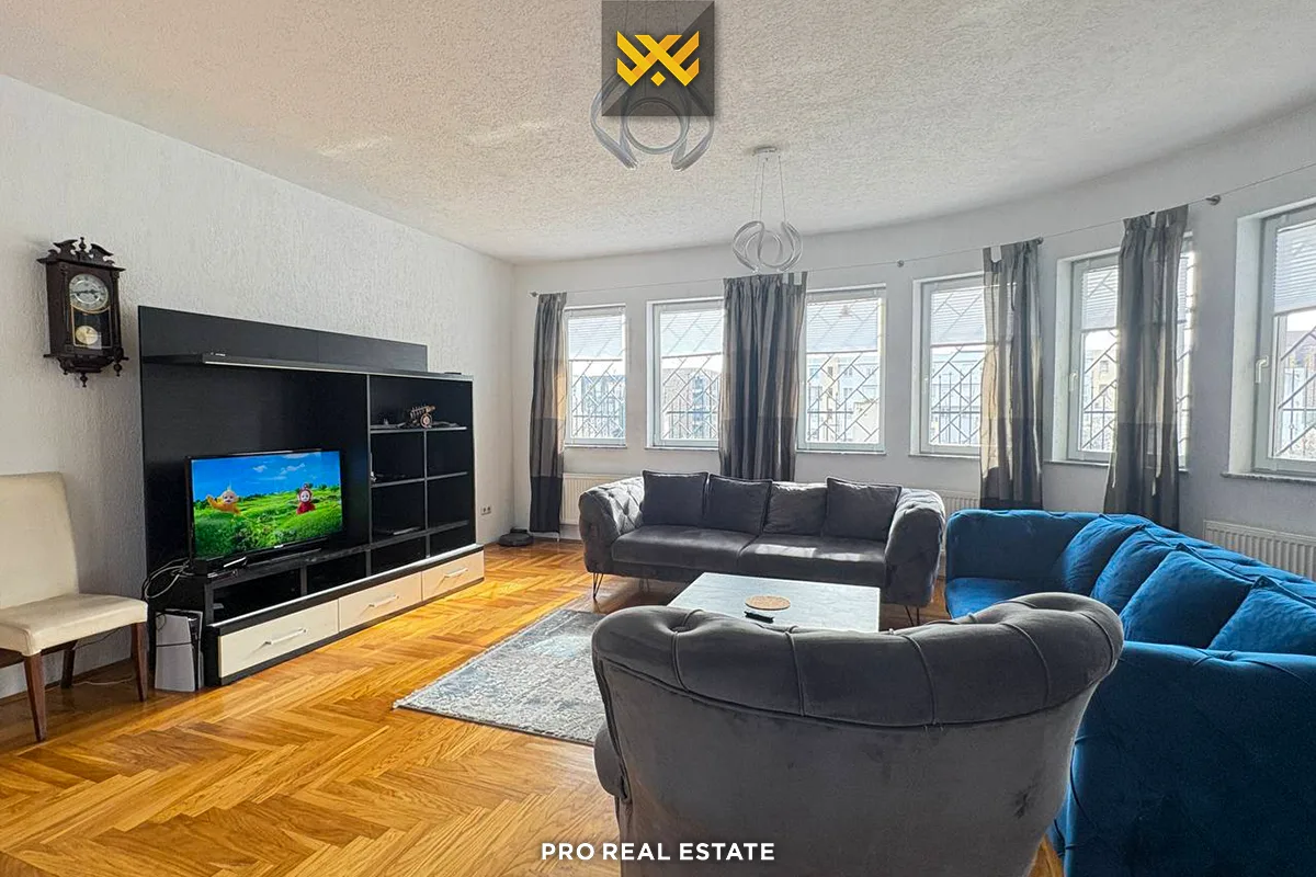 Shtëpi 380m² me #QIRA në Dragodan