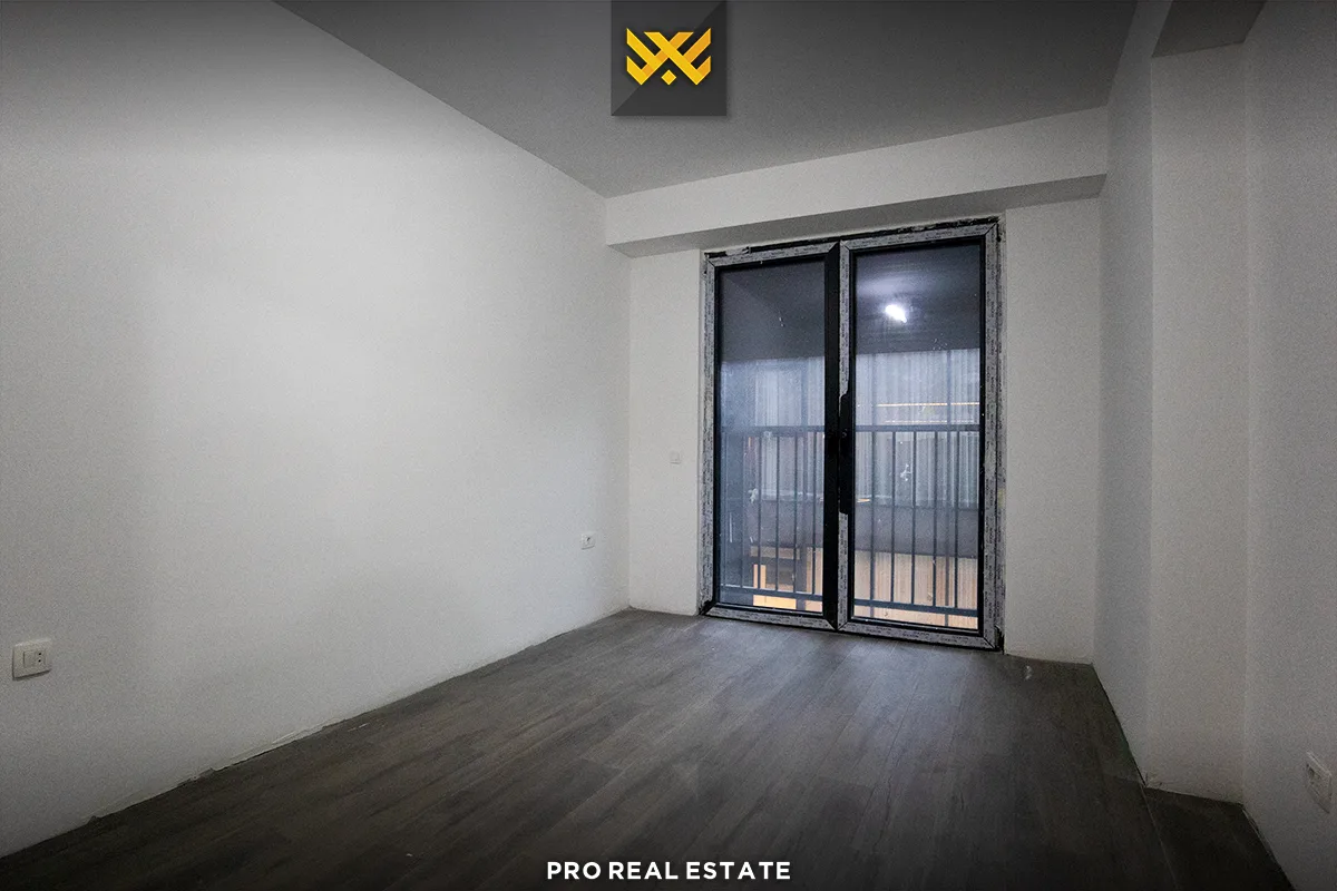 Banesë / Zyrë 127m² me #QIRA në Lakrishtë