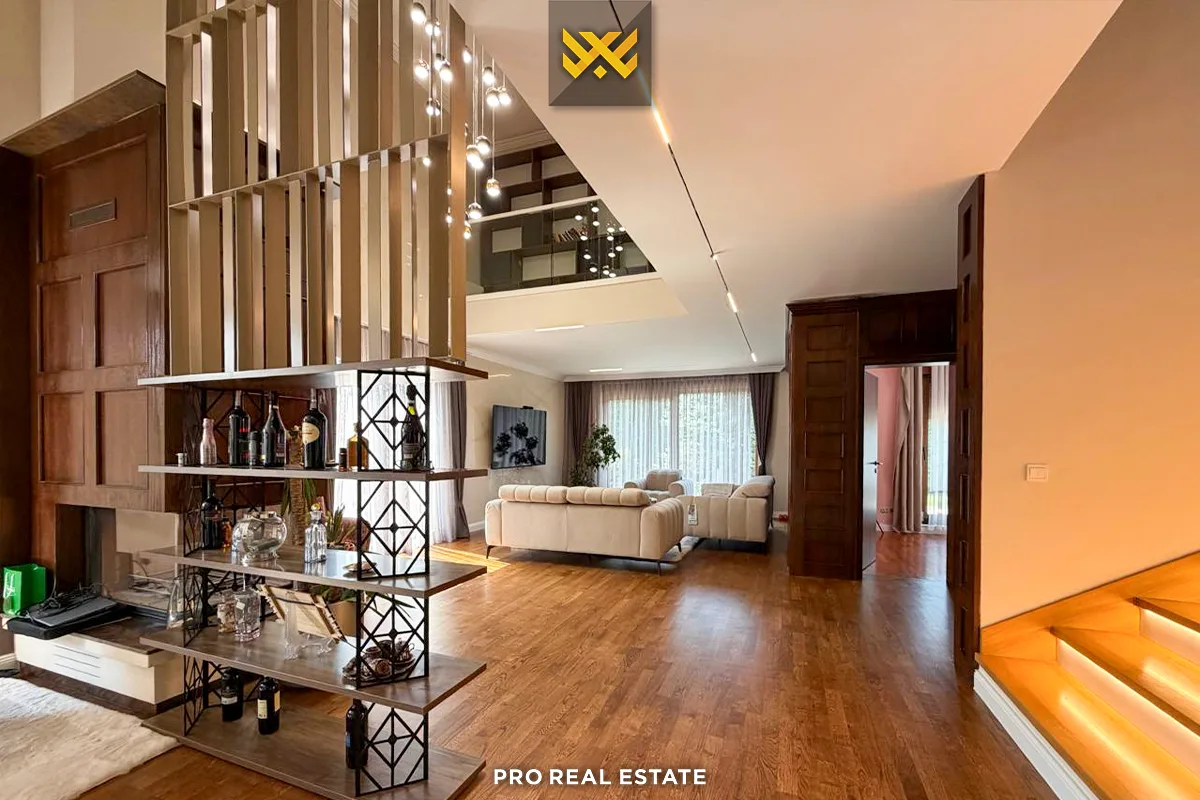 Shtëpi 310m² për #SHITJE në Marigona Residence