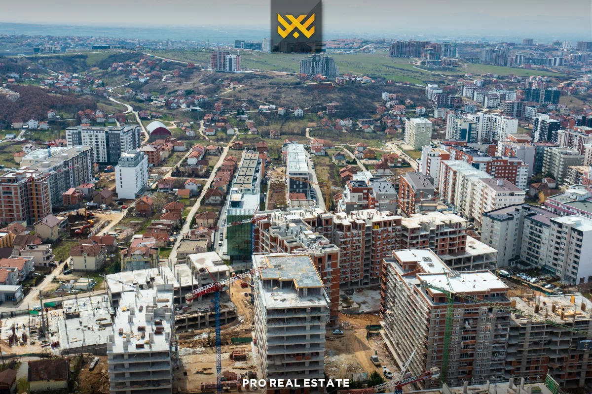 Lokal 200m² me #QIRA te Mati 1.