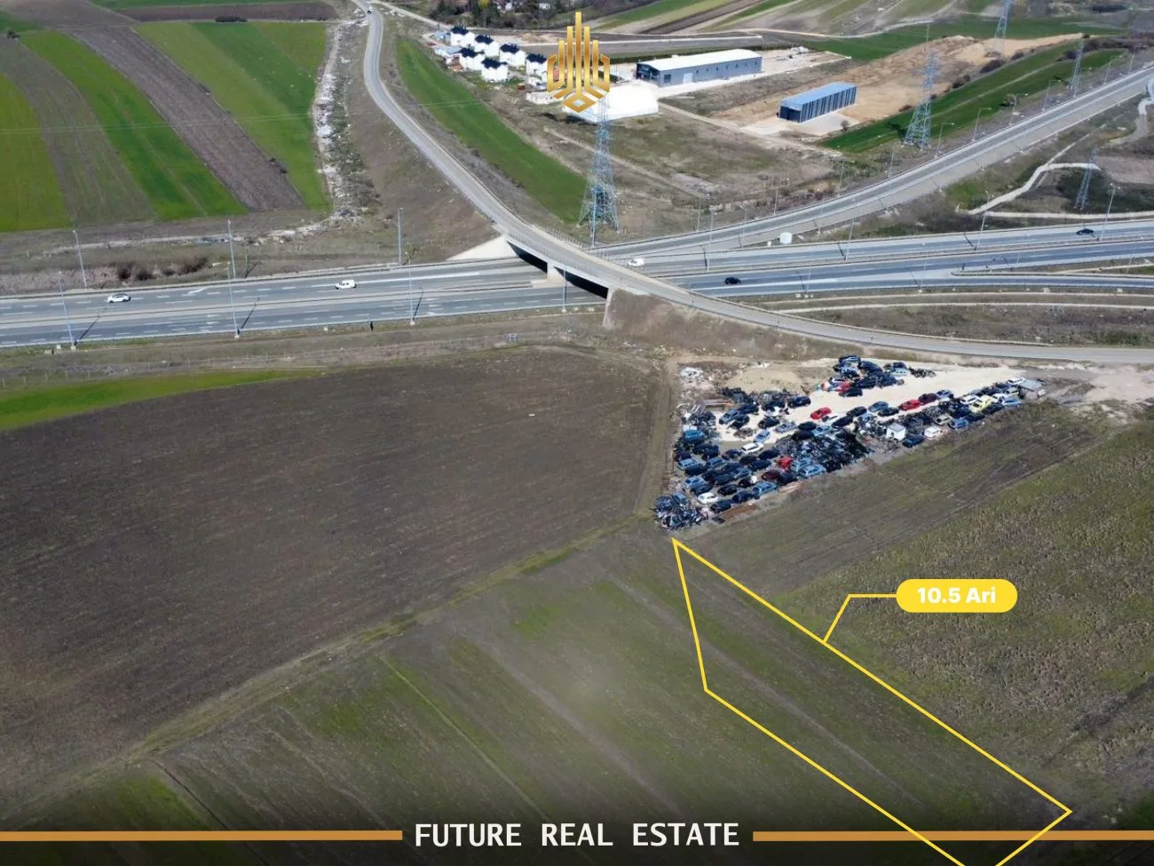 Truall në SHITJE – 10.5 ari – Uglar, afër autostradës dhe VOL-KS Service