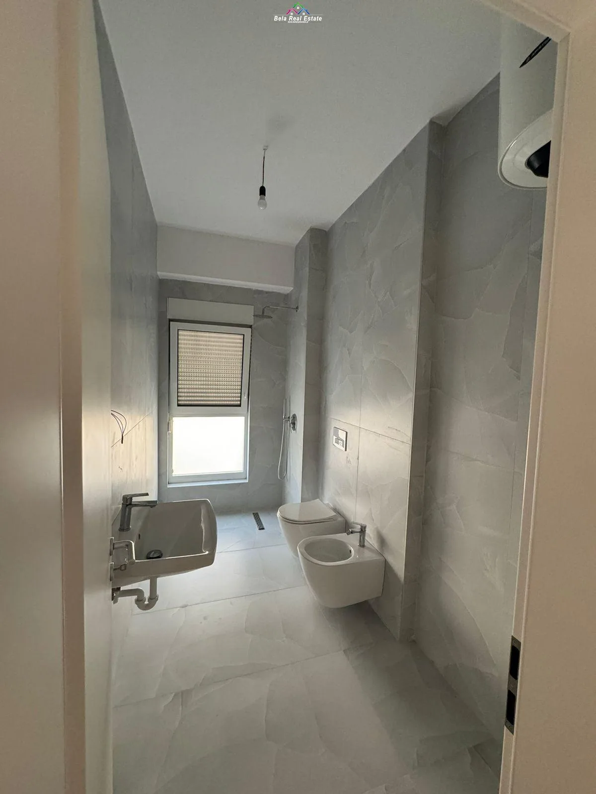 Shitet Apartament 1+1 Ne Ali Dem (ID B110336) Tirane