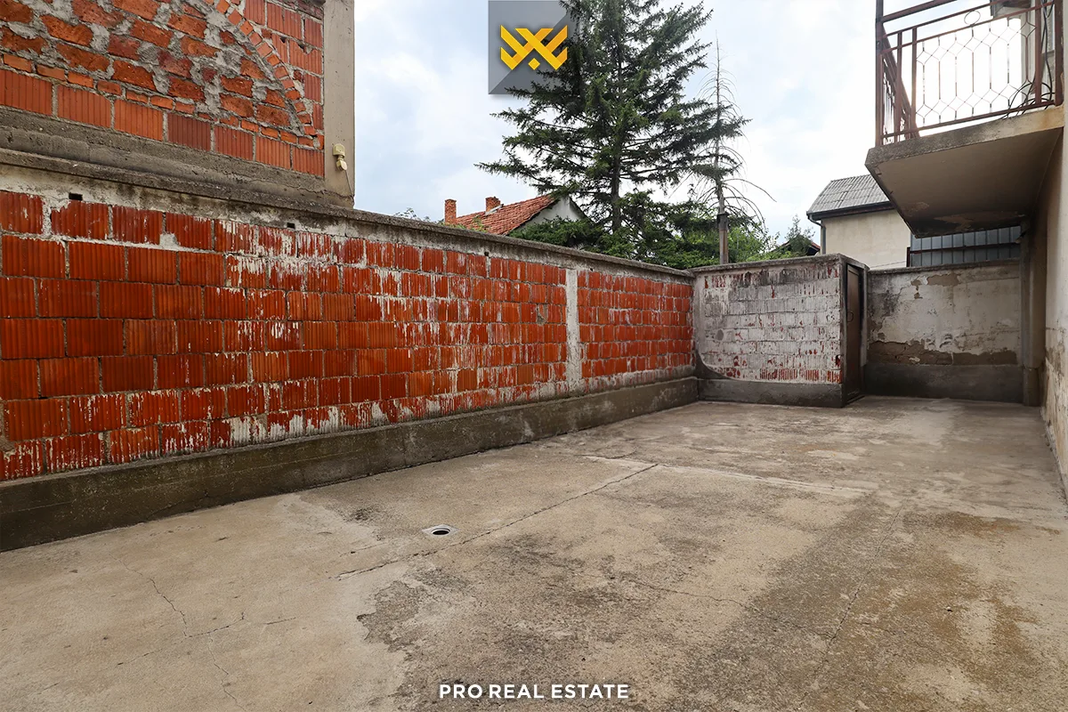 Objekt 154m² për #SHITJE në Tokbashqe