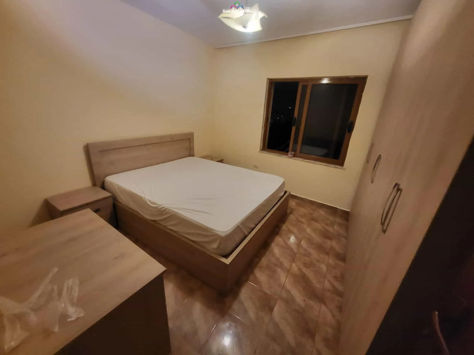Vile Me Qera 2+1 Tek Ish Tregu Elektrik ( ID BV22564) Tirane