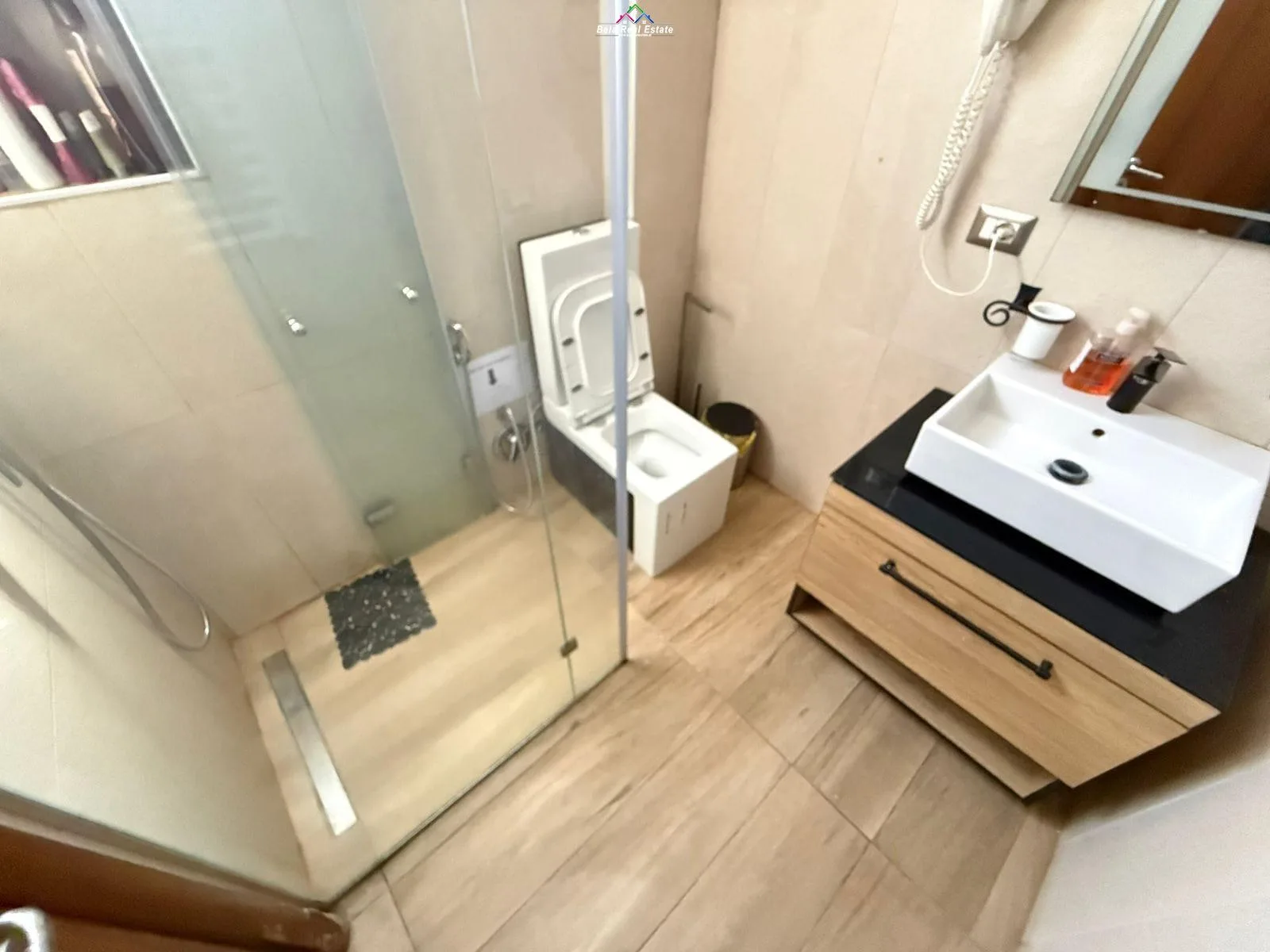 Garsoniere me qera ne Qender (ID BG173) Tirane