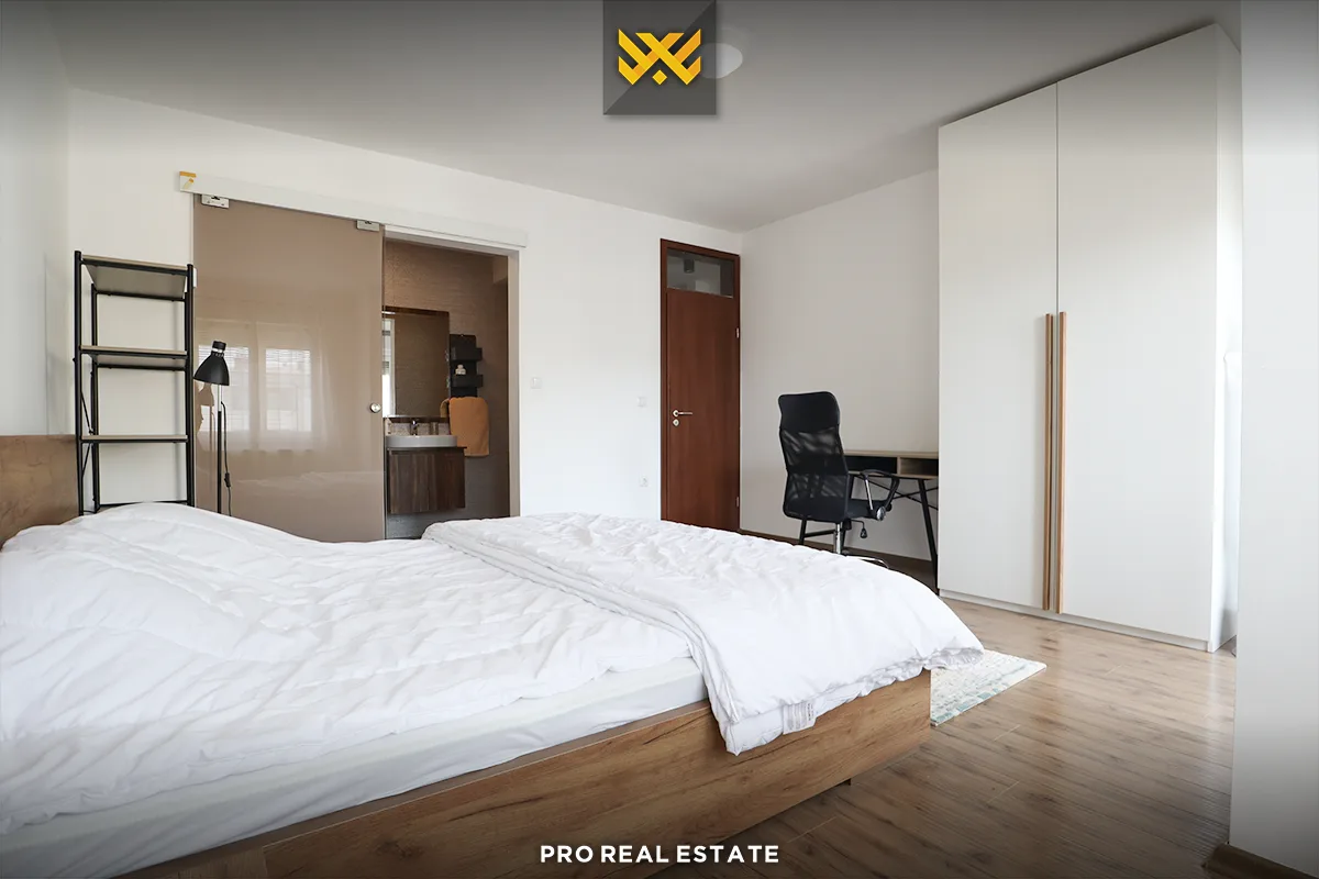 Penthouse 175m² + 52m² për #SHITJE në Dragodan