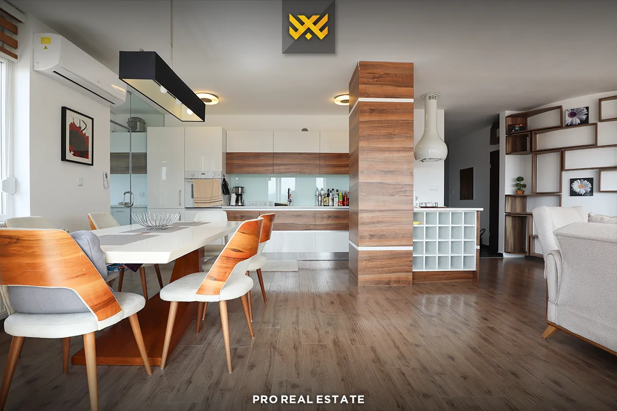 Penthouse 175m² + 52m² për #SHITJE në Dragodan