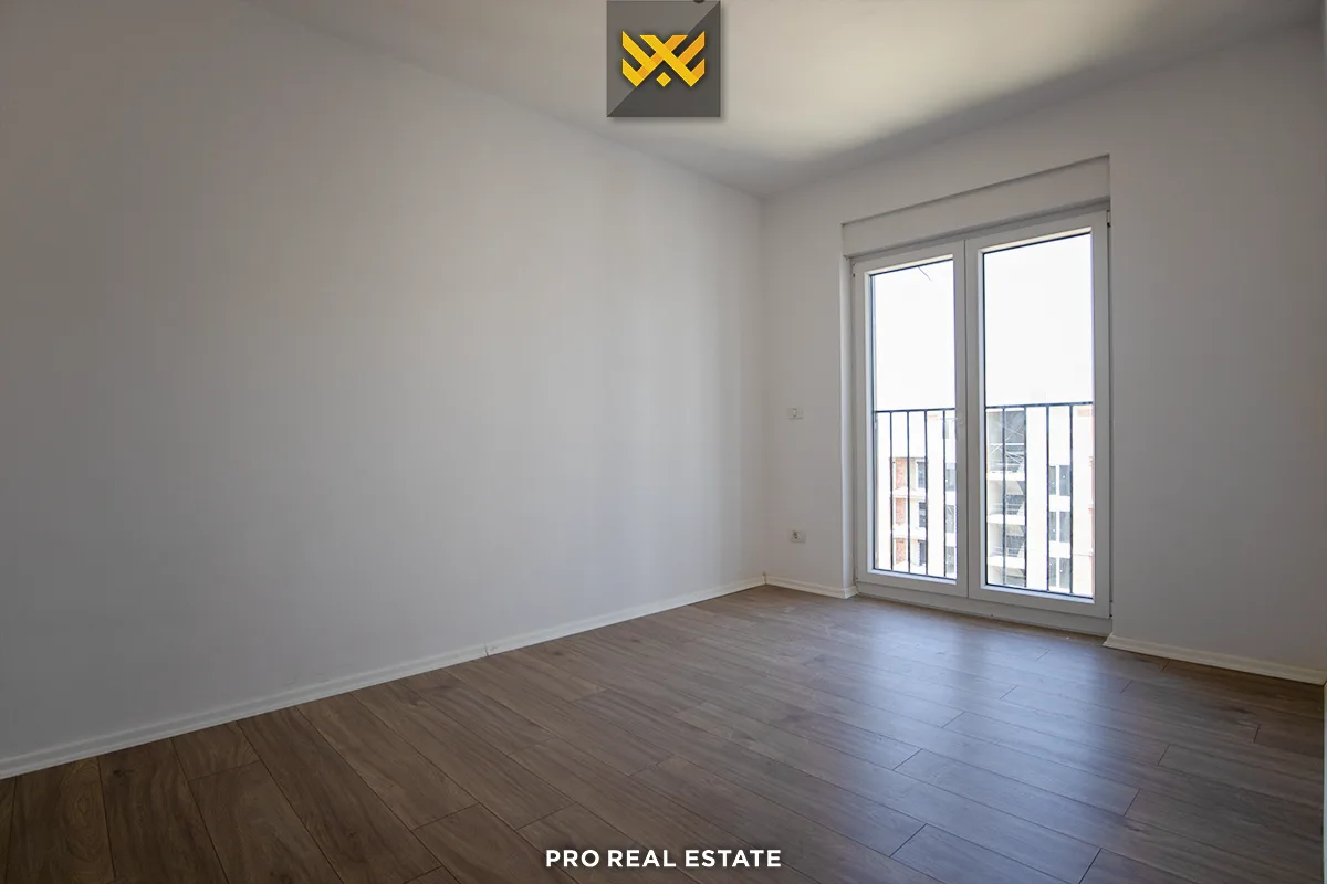 Banesë Penthouse 148.89m² + 113.26m² për #SHITJE te Mati 1.