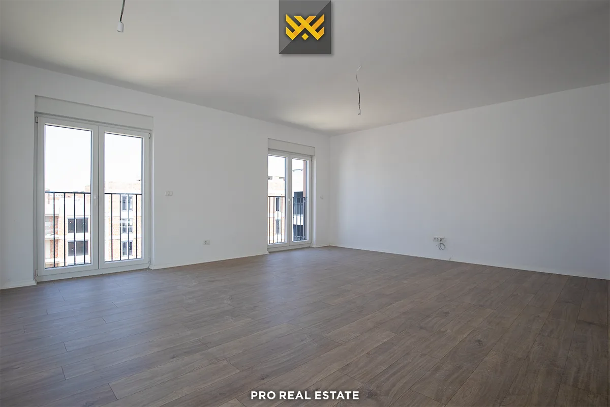 Banesë Penthouse 148.89m² + 113.26m² për #SHITJE te Mati 1.