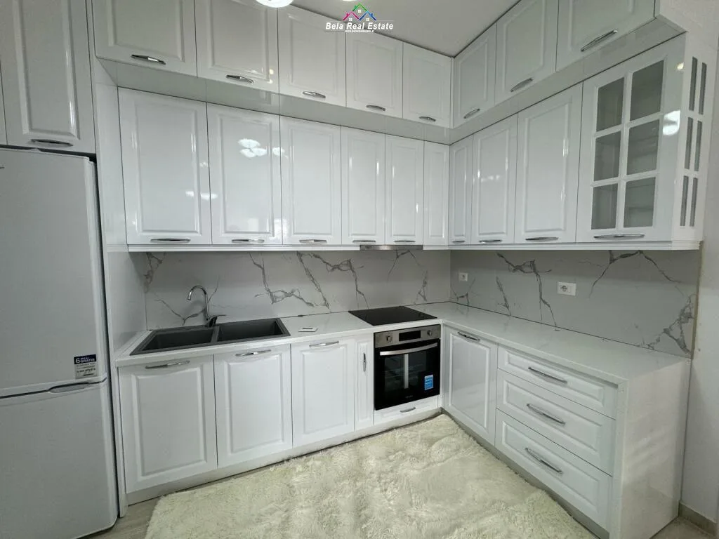 Apartament Me Qera 2+1 Tek Fusha e Aviacionit (ID B2201778) Tirane
