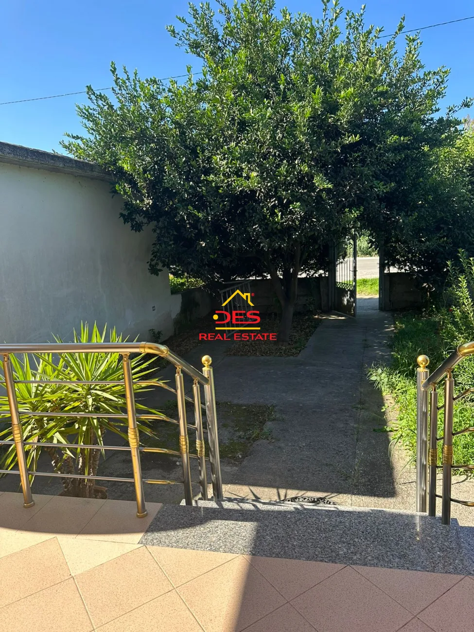 Shitet shtëpi private në novoselë,vlorë.