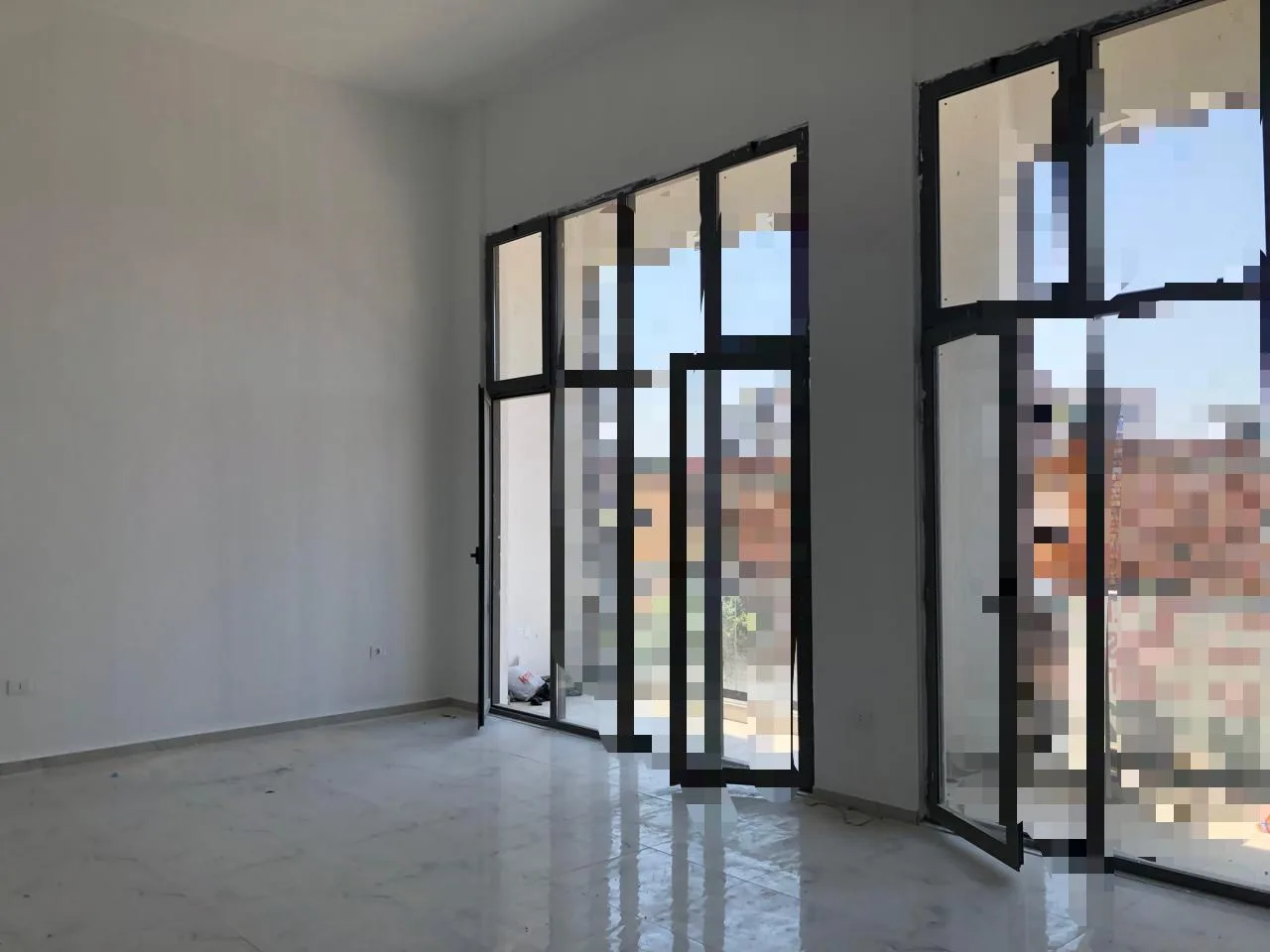 Zyre Me Qera Ne Xhamllik (ID BZ2662) Tirane
