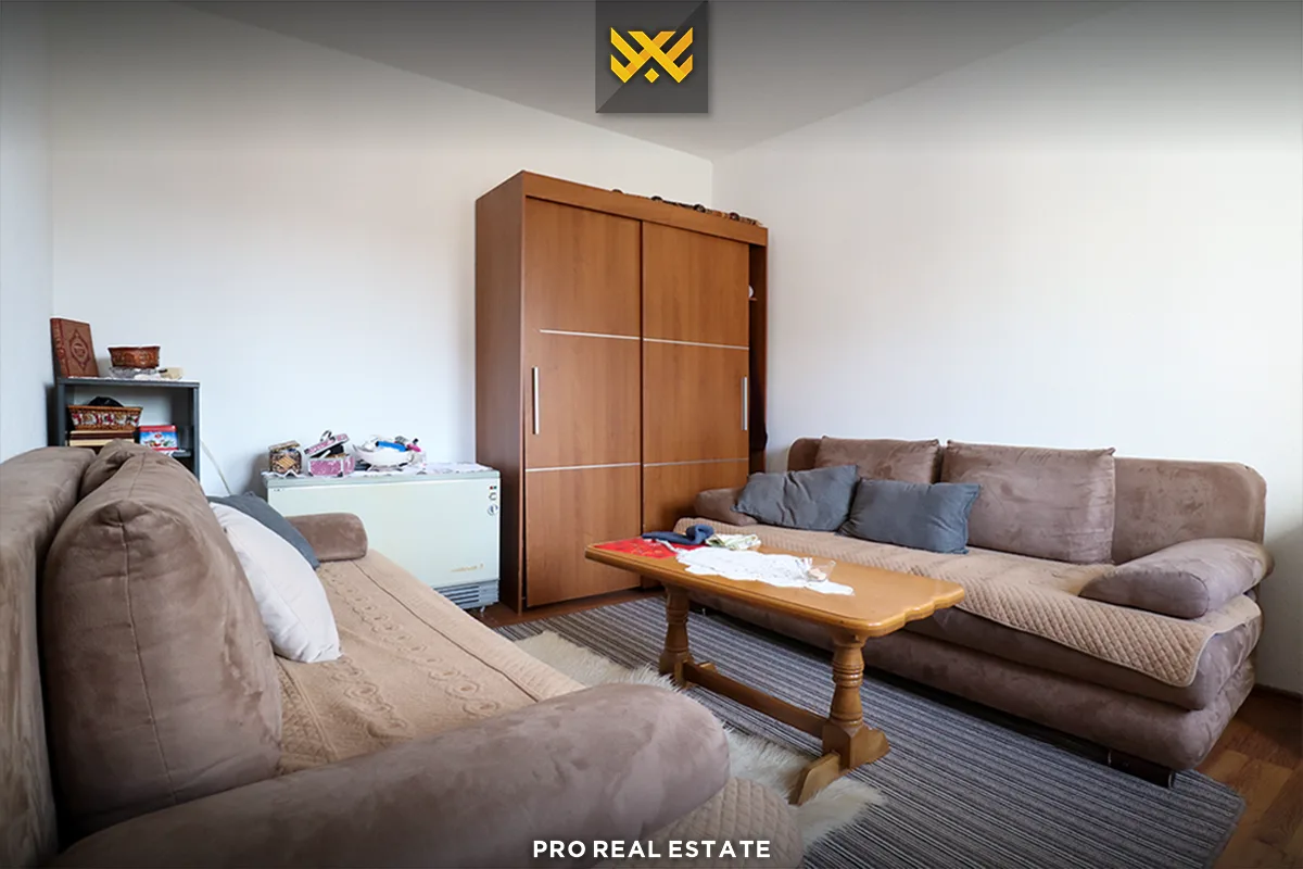 Shtëpi 150m² në #SHITJE në Lagjen Dodona.