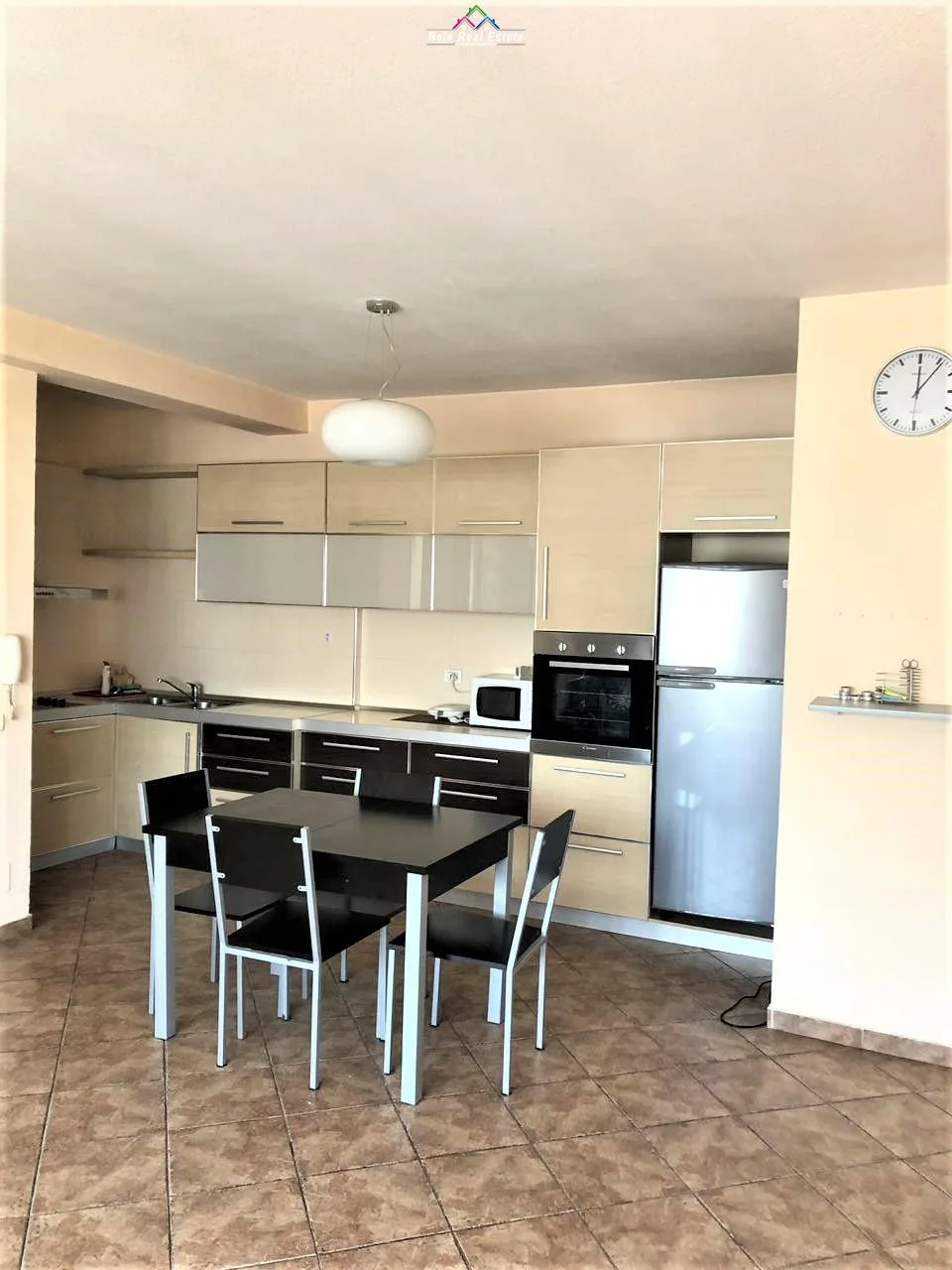Apartament Me Qera 1+1 Ne Bllok (ID B2101379) Tirane