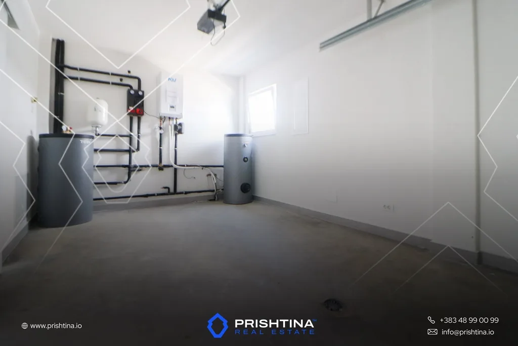 Shtepi ne #shitje 250m² (3 ari, 2 oborre) në Nest Living