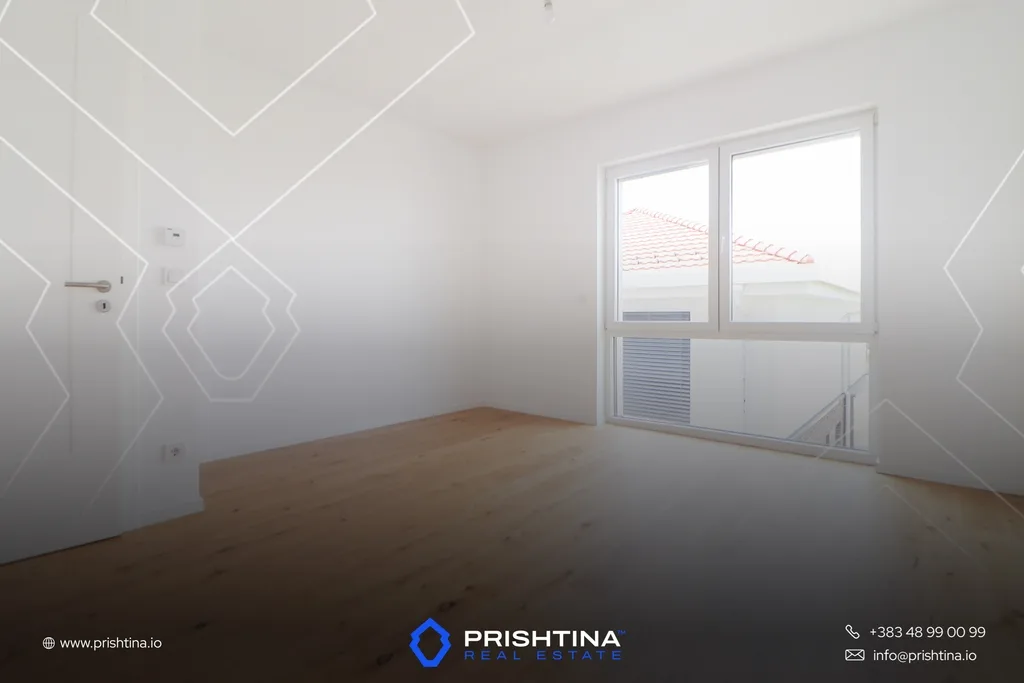 Shtepi ne #shitje 250m² (3 ari, 2 oborre) në Nest Living