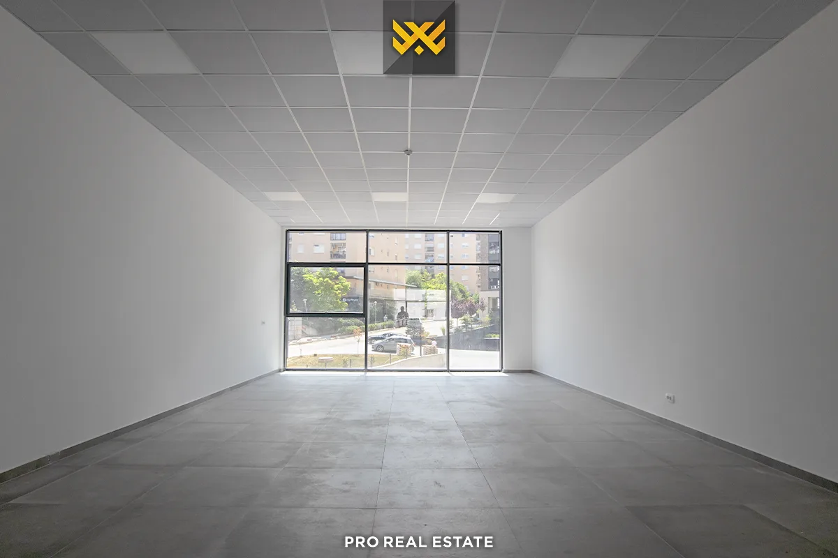 Lokal 125m² me #QIRA në Rrugën B.