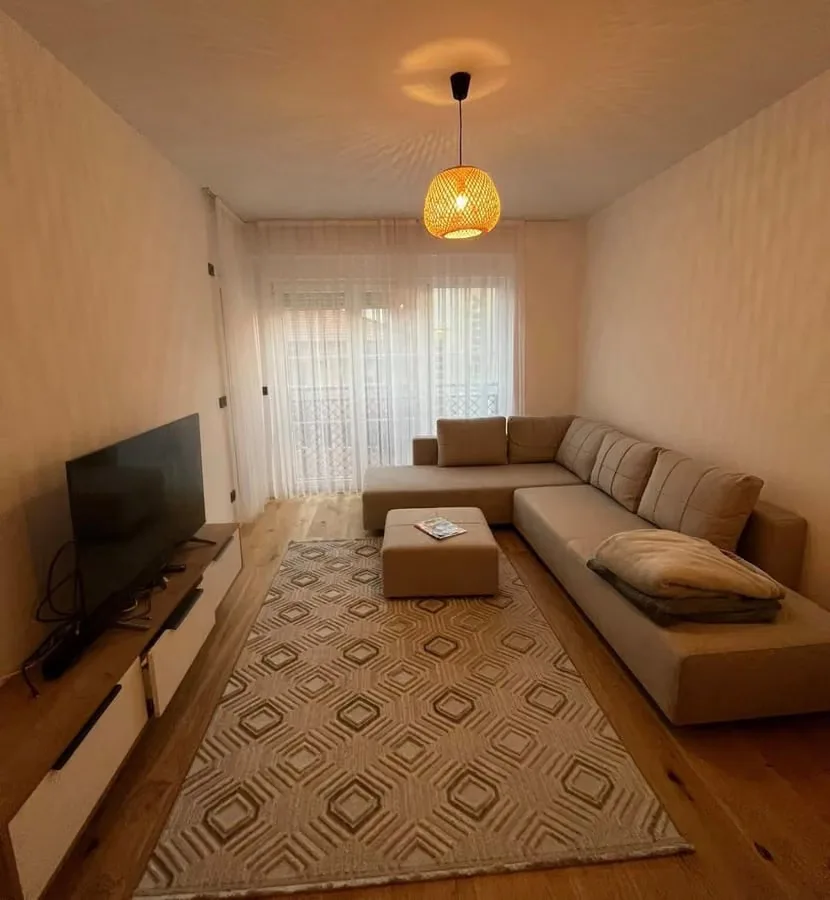 #ID:3701 Banesë 53m2 me #qira në Pika Prestige ne lagjen e muhaxhereve
