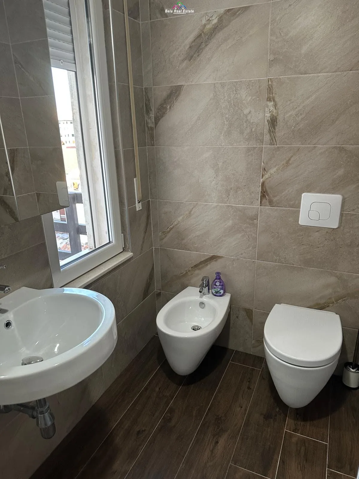 Apartament Me Qera 2+1 Tek Selvia (ID B2201837) Tirane