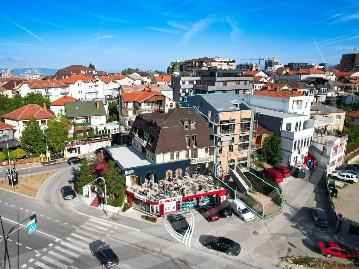 Objekt afarist 579m2 me qira në lagjen Bregu i Diellit