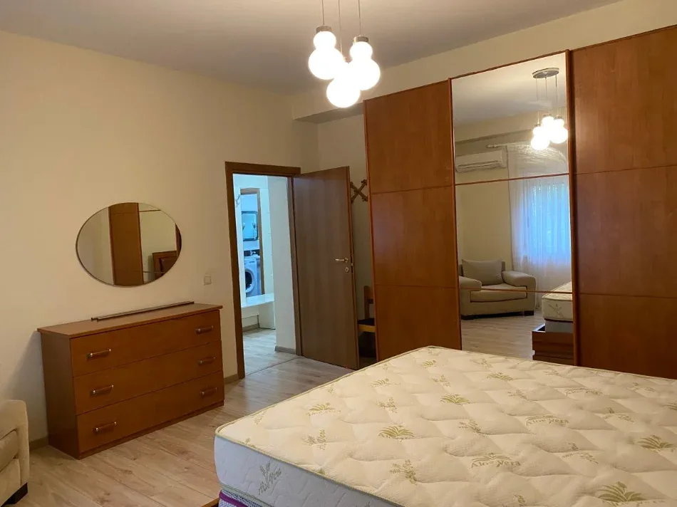 Apartament me Qera 2+1 Tek Brryli (B2201948) Tirane