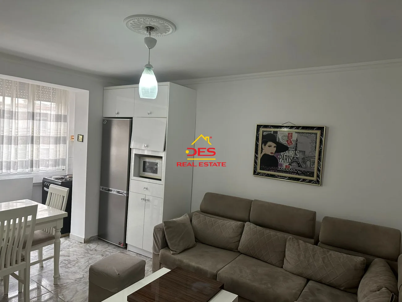 Jepet me qira apartament 2+1 në lagjen luigj gurakuqi, elbasan