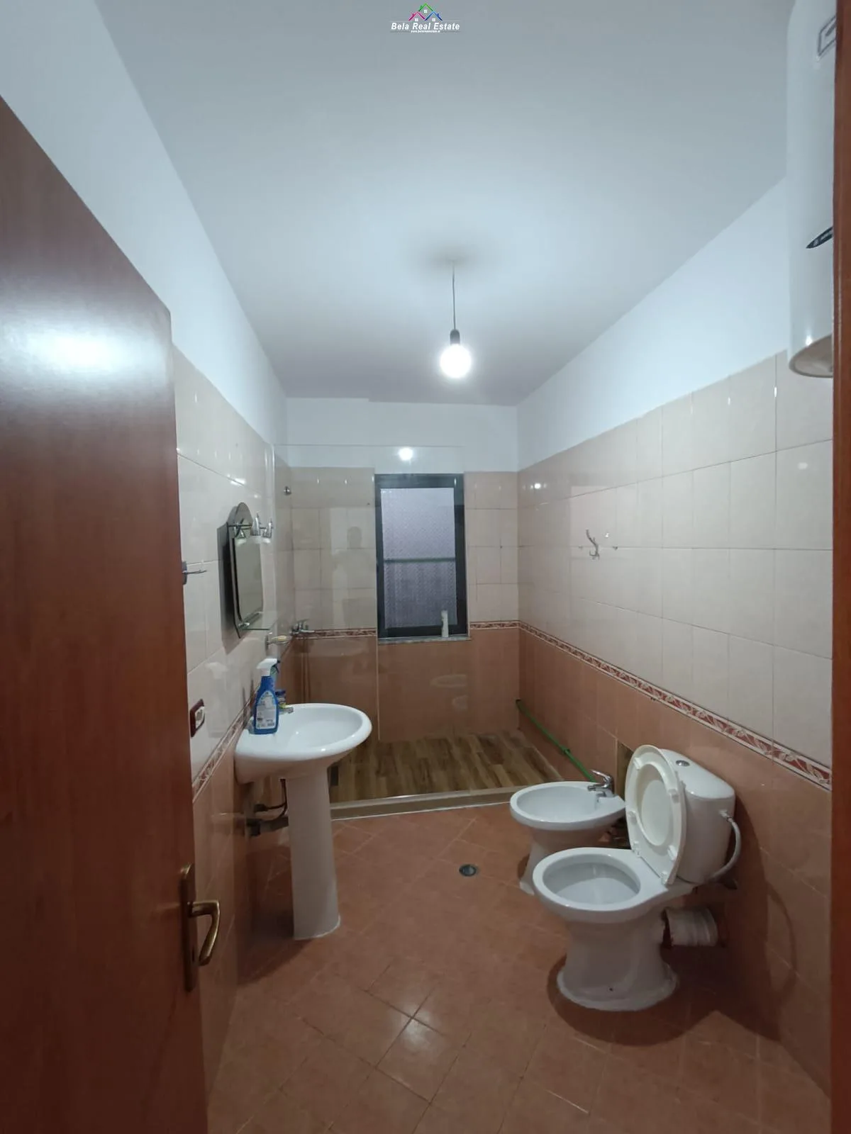 Apartament me qera 2+1 Ne Zonen e 21 Dhjetorit (ID B220920) Tirane.