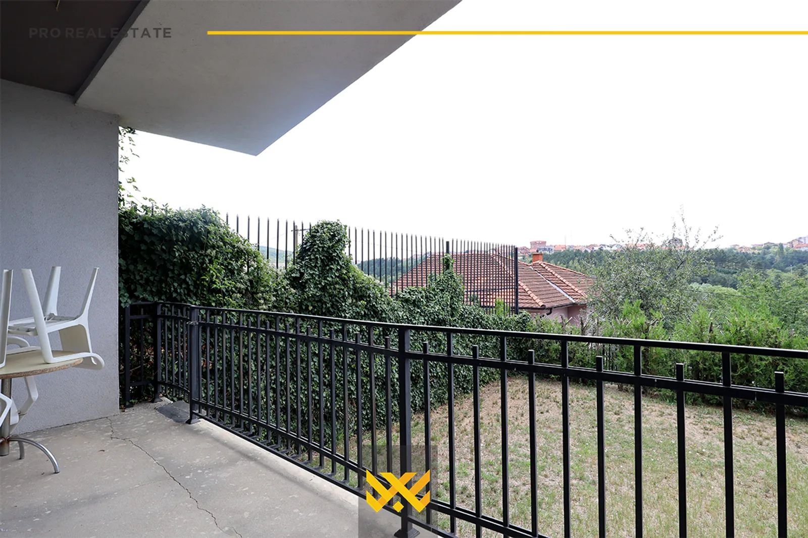 Shtëpi 529m² në #SHITJE në Taslixhe.