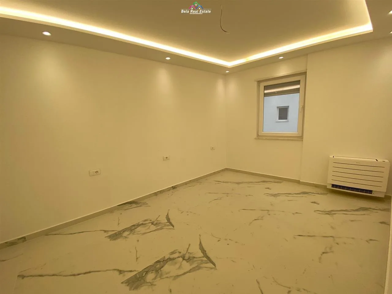 Zyre Me Qera 2+1 Tek Mine Peza (ID BZ2424) Tirane​.
