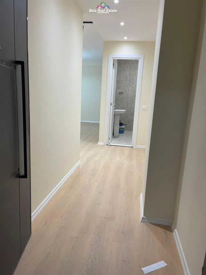 Zyre Me Qera 2+1 ne Astir (ID BZ2748) Tirane