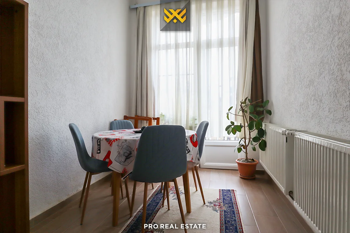 Kat Shtëpie 70m² me #QIRA në Dragodan