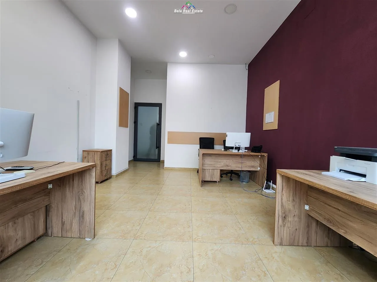 Zyre Me Qera Ne Myslym Shyr (ID BZ2556) Tirane