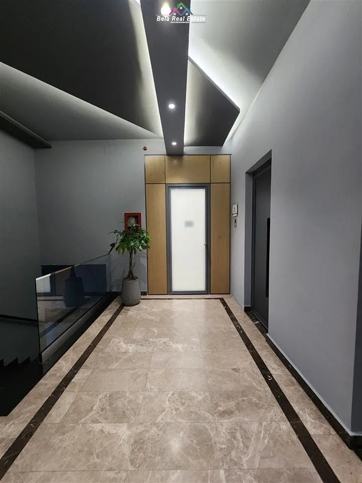 Zyre Me Qera Ne Myslym Shyr (ID BZ2556) Tirane