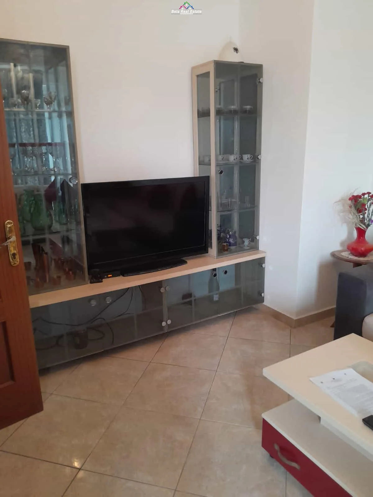 Apartament Me Qera 2+1+2 Tek Rruga e Kavajes (ID B2201226) Tirane