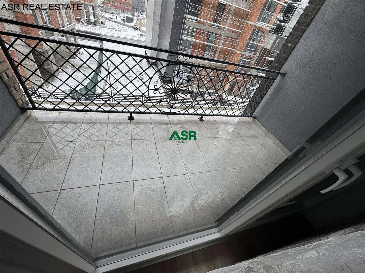 #ID:3316 Banesë 95m2 me #qira në lagjen Arberia